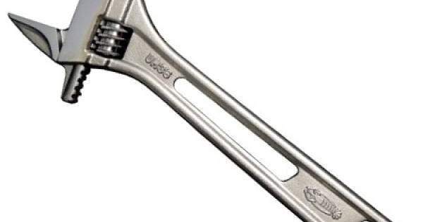 adj spanner um-600x315.jpg